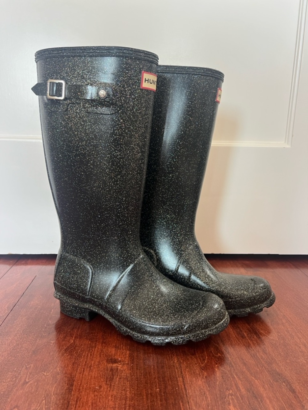 Hunter Black Glitter Rain Boots Size 5B/6G - like new!